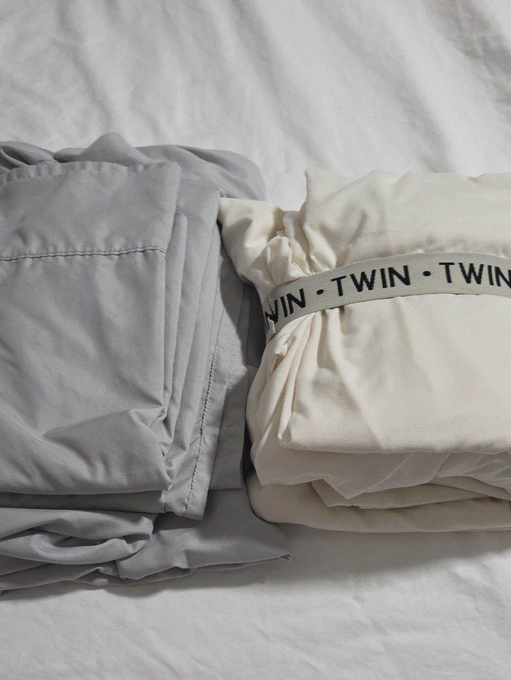2 Sets If Twin Sheet Sets. Grey & Cream Color